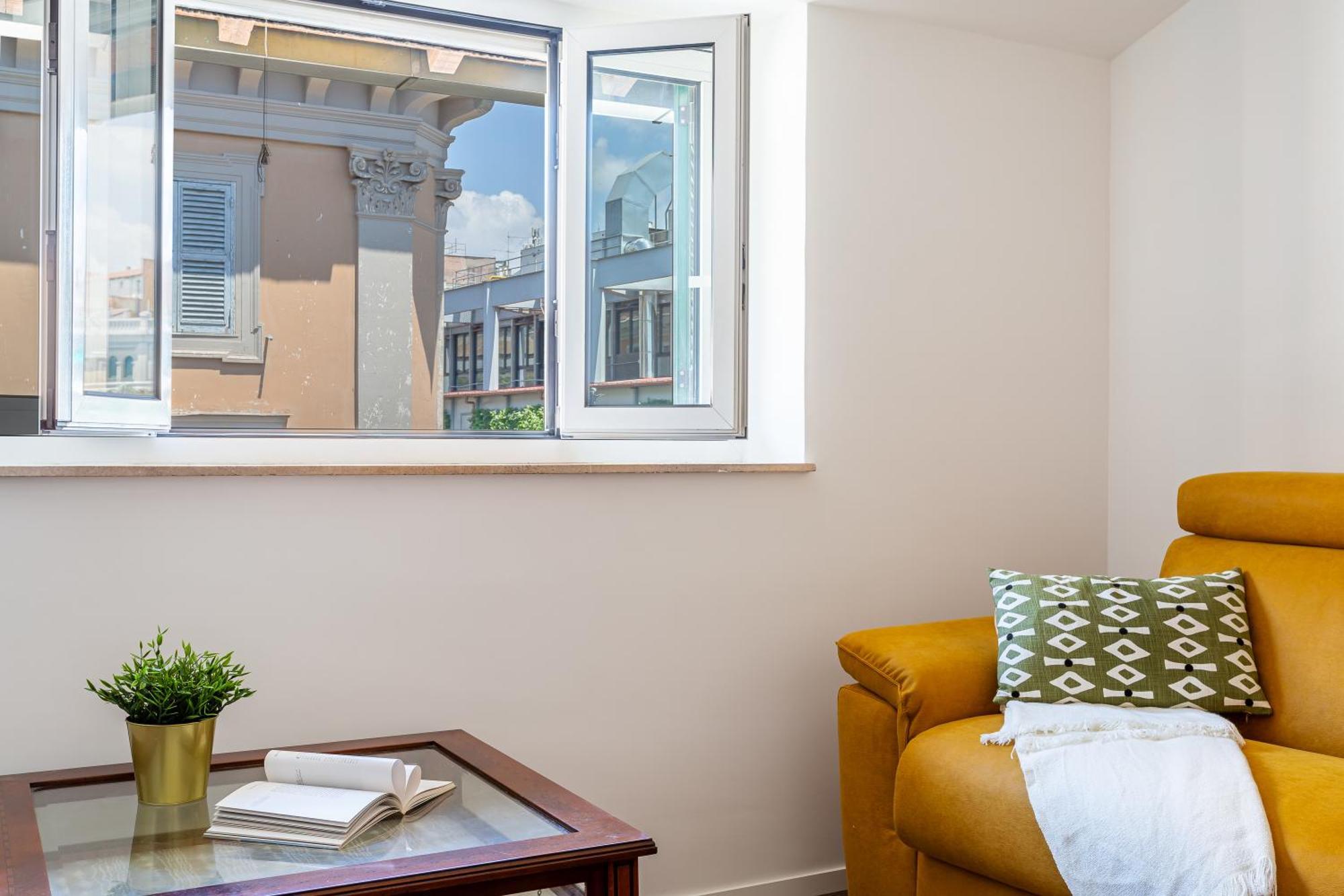 Iflat Bright Brand New 2-bedroom In Monti Apartment