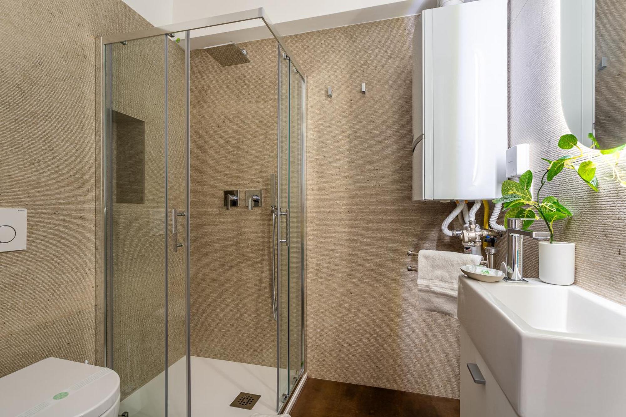 Iflat Bright Brand New 2-bedroom In Monti * Rome