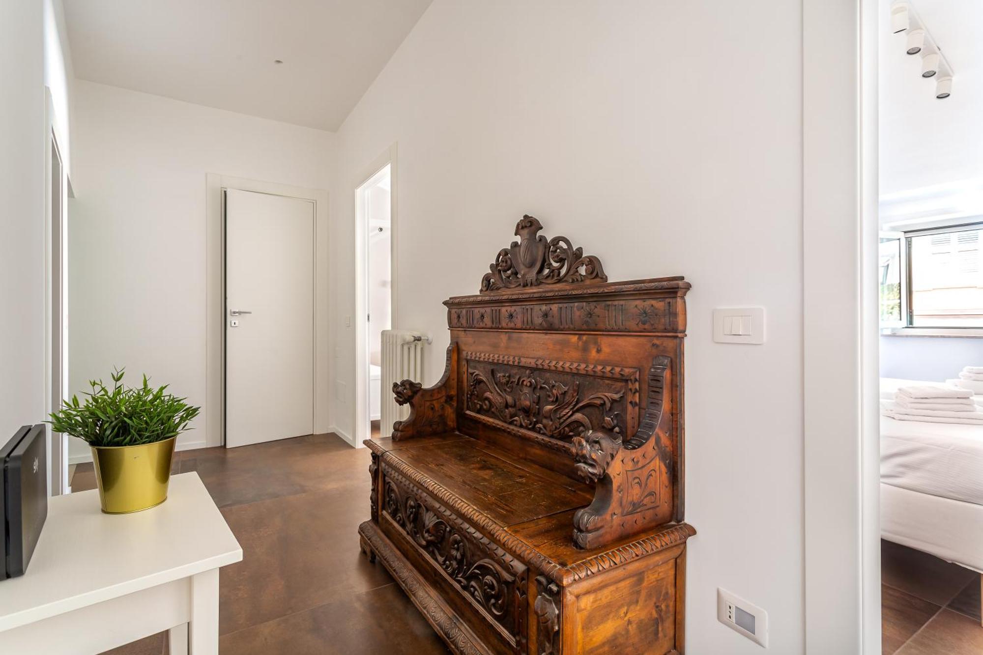 Iflat Bright Brand New 2-bedroom In Monti Apartment Rome